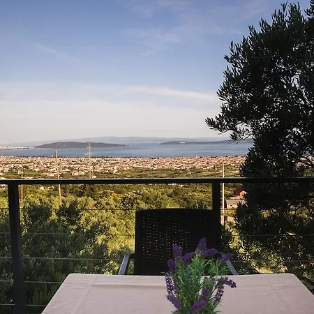 Casa Collina 빌라 Kaštela